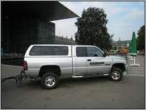 Ein Dodge Ram 2500 vor dem Kultur- und Kongresszentrum in Luzern am 18.07.2007.
