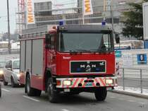 MAN 12-232 VD 7652 Feuerwehr unterwegs in Renens/VD am 19.12.2009