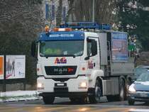 MAN LKW unterwegs in Nidau am 18.12.2009