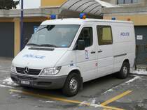 Mercedse Sprinter VD 38686 in Renens/VD am 19.12.2009