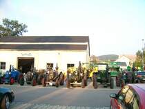 Die Parade der Lanz Bulldogs vor dem Museum in Burkhardtsdorf 2007