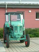 Famulus RS14/36 vor der Mehrzweckhalle in Burkhardtsdorf zum 10.Bulldogtreffen 2007