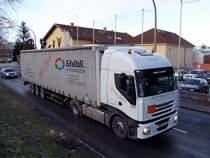 IVECO-STRALIS500  aus Ungarn war in den sp�ten Nachmittagsstunden noch immer in Ried i.I. unterwegs;091228