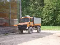 Das Ersatztfahrzeug des Museums, wo aber nur noch 2 Menschen vorne mitfahren k�nnen. ebenfalls mit Klimanalage. 