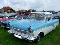 FORD-TAUNUS;17MP2,Bj.1958 hat 60PS und nimmt an der Oldtimerausstellung in Neukirchen/V�ckla teil;090705