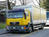 MAN mit Pritschenaufbau abgestellt in Biel-B�zingen am 02.01.2010