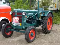 Hanomag R28
