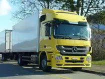Mercedes Actros 1844 in Biel-B�zingen am 02.01.2010