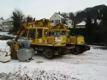 Zweiwegebagger in Neckargem�nd Bhf. 