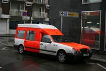 Feuerwehr Essen
KTW
10/15
E 2998
Mercedes
Aufgenommen auf der Maxstr. in Essen.
