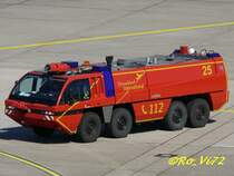 Flughafenfeuerwehr in Dsseldorf. 04.04.2007.