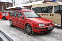 Feuerwehr Essen
Dienstfahrzeug
9/25
E 2958
Aufgenommen bei der Er�ffnung der Ruhr 2010 am 10.1.2010 auf der Zeche Zollverein.