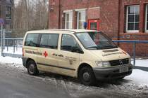 DRK Essen
E 8009
Mercedes 108 CDI
Aufgenommen bei der Er�ffnung der Ruhr 2010 am 10.1.2010 auf der Zeche Zollverein. 
