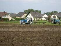 Frisch resaurierter ZT303 mit 5Schar Pflug in Klaffenbach