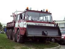 Tatra 813 als Bergefahrzeug in Greifswald 2000