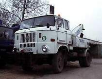 seltenes Exemplar des W50 Abschlepp- u. Bergefahrzeuges
hier noch vor seiner berholung und immer noch im Dienst
Stralsund 2000