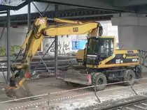 CAT M320 am 9.2.2010 in Berlin Ostkreuz.