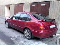 Toyota Corolla E110, Rckansicht. Foto: 10.02.2010.