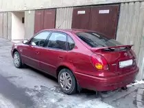 Toyota Corolla E110, Rckansicht. Foto: 10.02.2010.