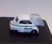 BMW Isetta POLIZEI ein Modell in 1:87 von I.M.U. (L 2,5cm H 1,5 cm)
die Tr ist beweglich
 Die BMW Isetta ist ein Rollermobil des Unternehmens BMW der 1950er Jahre.Sie wurde im Volksmund auch Asphaltblase und Knutschkugel genannt. Wegen der ungewhnlichen Trkonstruktion hatte sie noch weiter Spitznamen wie zum Beispiel Halleluja-Auto und Advents-Auto. 