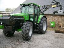 Dieser John Deere in Forstausf�hrung stand beim H�ndler in Schellenberg wo das Traktorentreffen stattfand. 