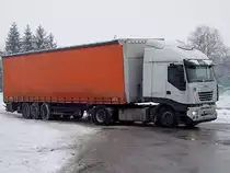 IVECO Stralis500 verlsst das Gelnde des Milchtrocknungswerkes in Ried i.I.;100212