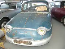 Panhard PL 17 aus dem Jahr 1959 als Scheunenfund. Januar 2009 im Meilenwerk Dsseldorf