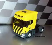 SCANIA 144L 530 Topliner Modell von HERPA 1:87