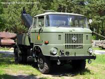 IFA W 50 LA/AB Abschleppfahrzeug - NVA - fotografiert beim Militrfahrzeugtreffen St. Barbara Halle Altes Lager/Jterbog im Land Brandenburg am 20.05.2007 - Copyright @ Ralf Christian Kunkel 
