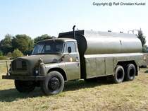 Tatra 148 CAPL 15 - Flugfeld-Tankwagen, NVA - fotografiert beim 6. Tatra-Treffen am 19.09.2009 - Copyright @ Ralf Christian Kunkel 