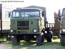IFA W 50 LA/A - Pritschenfahrzeug mit Allradantrieb und Niederdruckbereifung, kurzer Radstand, NVA - fotografiert zum 6. Tatra-Treffen Seehausen am 19.09.2009 - Copyright @ Ralf Christian Kunkel 