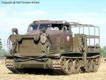 BAT 1 - Transporter mit Kettenfahrwerk, sowjetische Armee, CA, auch Einsatz in NVA - fotografiert zum 6. Tatra-Treffen Seehausen am 19.09.2009 - Copyright @ Ralf Christian Kunkel 