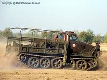 BAT 1 - Transporter mit Kettenfahrwerk, sowjetische Armee, CA, auch Einsatz in NVA - fotografiert zum 6. Tatra-Treffen Seehausen am 19.09.2009 - Copyright @ Ralf Christian Kunkel