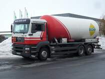 MAN-Tank-LKW am 21.Februar 2010 im Industriegelnde von Bergen/Rgen.