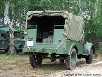 Phnomen Granit 27 D/Zg - Dienst- und Zugmittel, Allrad, KVP, NVA - Anmerkung: hinten links ein GAZ/UAZ 69 der NVA - fotografiert beim Militr- und Nutzfahrzeugfahrzeugtreffen am Flugplatzmuseum Cottbus am 18.07.2009 - Copyright @ Ralf Christian Kunkel
