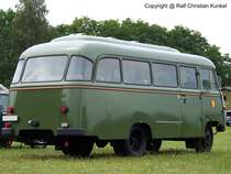 Robur LO 3000 Fr 2 M/ B 21 - KOM, Kraftomnibus, NVA - fotografiert beim Militr- und Nutzfahrzeugfahrzeugtreffen am Flugplatzmuseum Cottbus am 18.07.2009 - Copyright @ Ralf Christian Kunkel 
