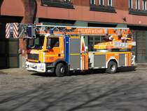 Drehleiter der Berliner Feuerwehr Wache 3500 Rankestrae.
DLK(A) 23/12, MAN TGM 15.280, Baujahr 2007