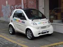 Weisser Werbe Smart in der Stadt Zrich am 16.01.2010