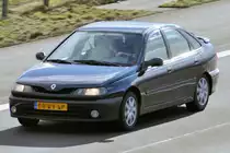 Renault Megane Sport auf der A 61 unterwegs in die Heimat Niederlande - 26.02.2010