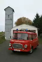 Barkas B1000 Feuerwehr, fotografiert vor dem Ger�tehaus der FFW Hermsdorf am 19.11.2006