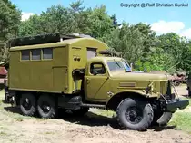 ZIL 157 KO - Kofferfahrzeug, Sowjetarmee, CA, auch bei der NVA genutzt - fotografiert am 23.05.2009 beim Milit�rfahrzeug-Treffen, St. Barbara Halle, Altes Lager/J�terbog im Land Brandenburg - Copyright @ Ralf Christian Kunkel 