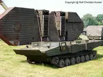 GSP 55 Halbf�hre - sowjetisches Ponton-Tr�gerfahrzeug, mit baugleichem zweiten Fahrzeug/Ponton f�r das �bersetzen von nicht schwimmf�higen Fahrzeugen/Panzern zust�ndig, GSP 55 ist schwimmf�hig und basiert auf dem PT-76, Pioniertechnik, NVA - Fahrzeug befindet sich im Bestand des Vereins f�r Milit�rhistorische Rad- und Kettenfahrzeuge Torgau - fotografiert zum  Tag der Begegnung  am 31.05.2008 