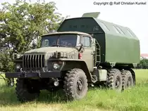 Ural 4320 LAK - leicht absetzbarer Koffer, Allrad, Diesel-Motor, Sowjetarmee, CA, NVA - fotografiert zum  Tag der Begegnung  am 31.05.2008 beim Verein f�r Milit�rhistorische Rad- und Kettenfahrzeuge Torgau 