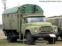 ZIL 130 KO Koffer KUNG-1 Startkommandopunkt SKP 11 - NVA - Fahrzeug im Bestand des Flugplatzmuseums Cottbus - fotografiert am 05.03.2006 - Copyright @ Ralf Christian Kunkel