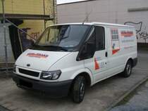 Ford Transit T260,der Fa. Pekasch Bauelemente in Dortmund.
(19.11.2007)