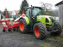 Claas Arion 640 steht in der Landmaschinenausstellung der Gebr�der Herrlich in Hofbieber-Langenbieber anl. des 50-j�hrigen Firmenjubil�ums am 20.03.2010