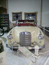 Einer von vielen alten Benz in Sinsheim am 17.03.10 