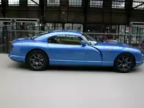 Profilansicht eines TVR Cerbera im D�sseldorfer Meilenwerk. Juni 2008