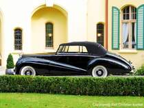 Bentley Mk VI Drophead Coup - herlicher Wagen mit 4,5-Liter-V6-Frontmotor - fotografiert am 29.09.2007 zu den British Car Classics auf Schloss Hubertushhe in Storkow (Storkower See) - Copyright @ Ralf Christian Kunkel