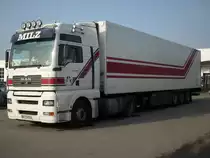 MAN-LKW am 18.M�rz 2010 vor einem Baumarkt in Bergen/R�gen.